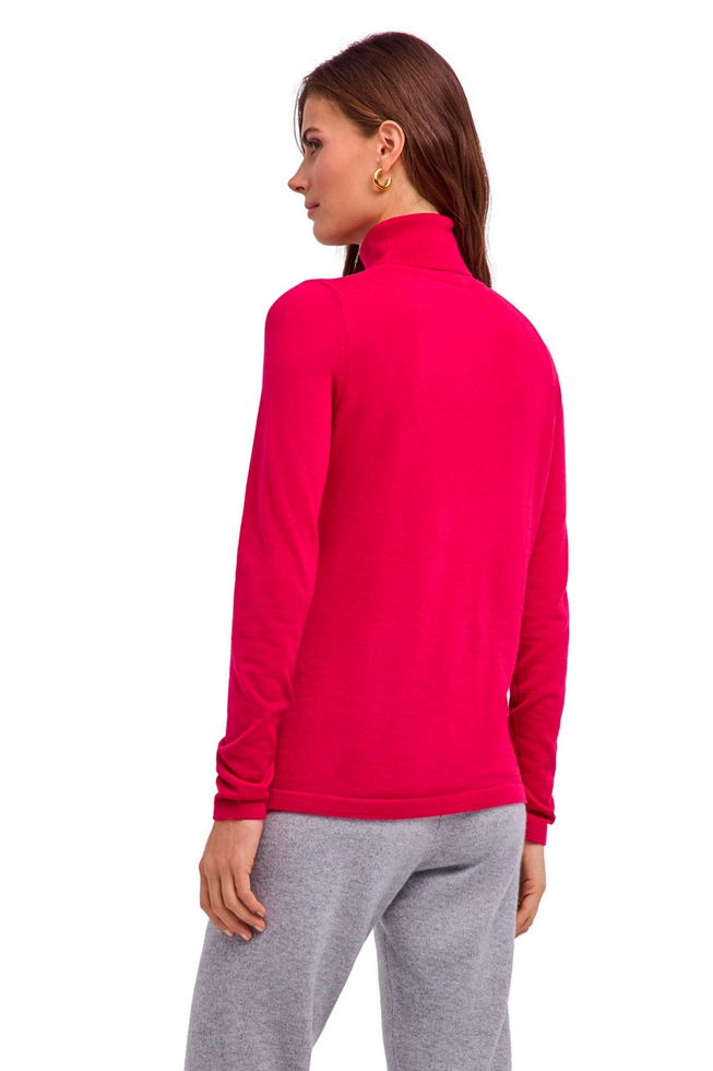 Водолазка женская розовая из шерсти 2