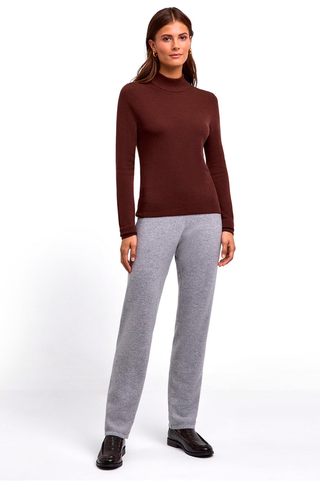 Женский коричневый шерстяной свитер 3