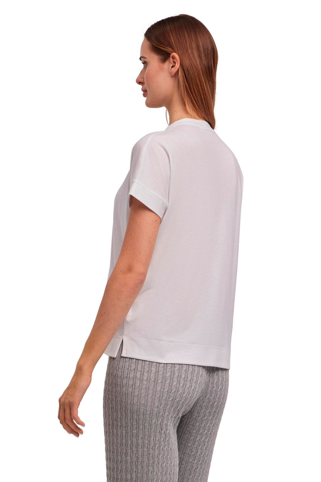 Футболка женская белая 2