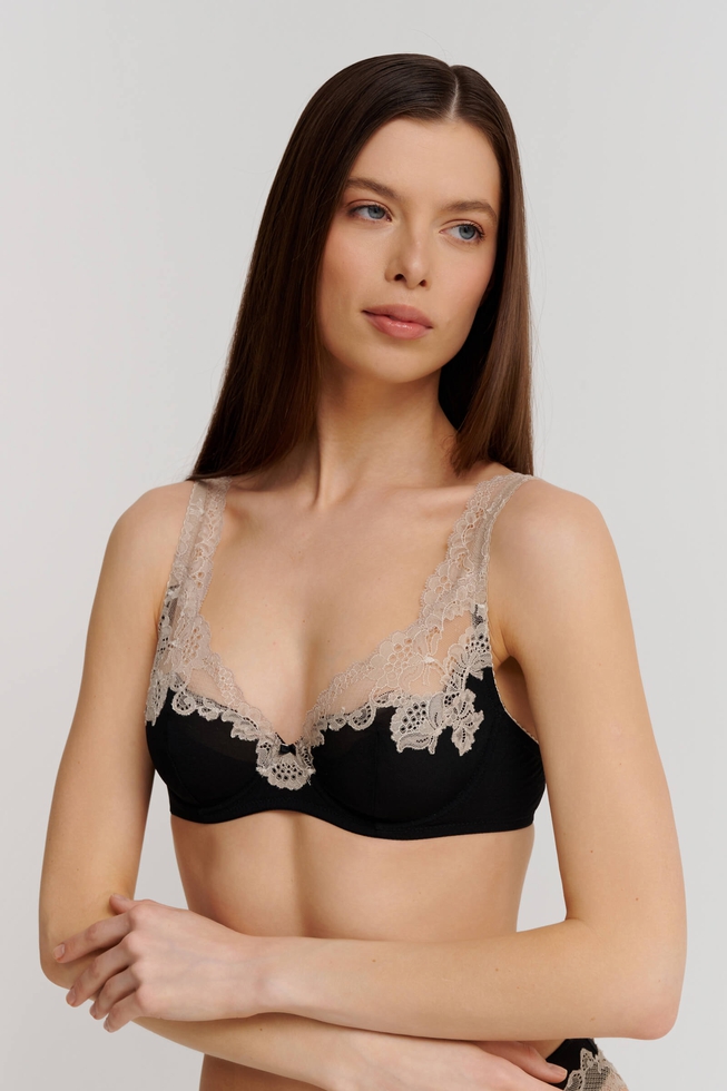  Бюстгальтер с плотной чашкой  1