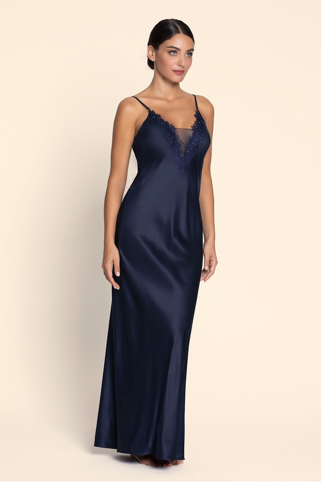 Женская длинная сорочка из шелка 3