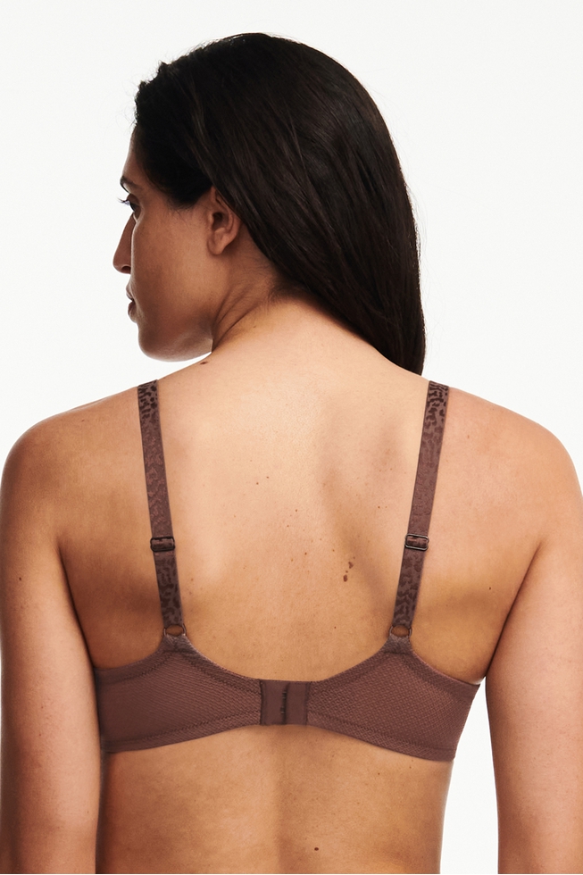  Бюстгальтер с плотными чашками  2