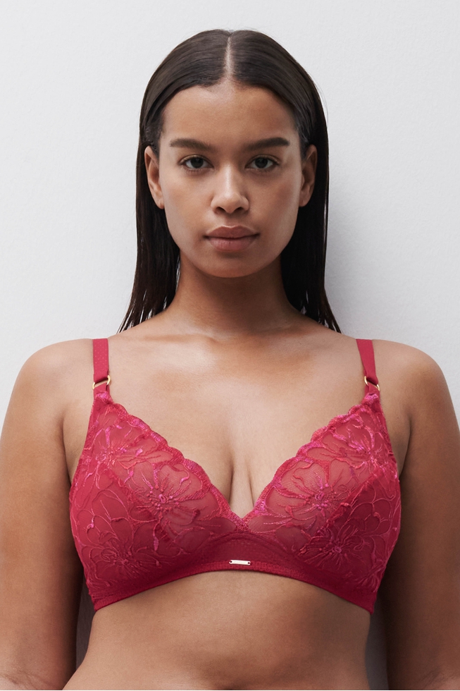 Бюстгальтер с мягкими чашками без косточек с вышивкой  1