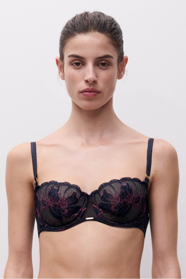  Бюстгальтер-балконет с мягкими чашками  1