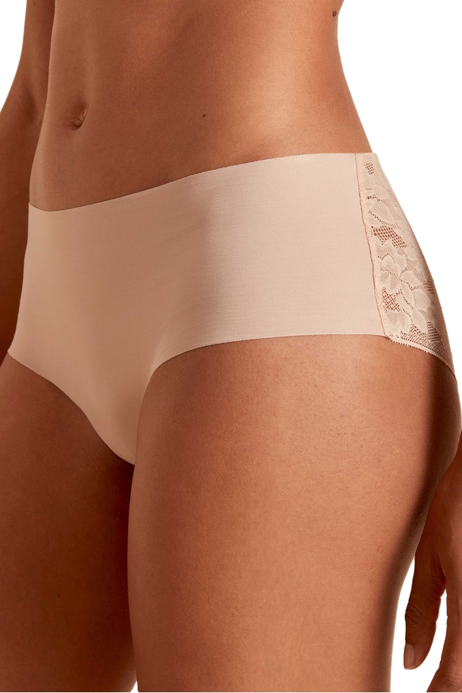  Женские кружевные бежевые трусы-бразилиана  3