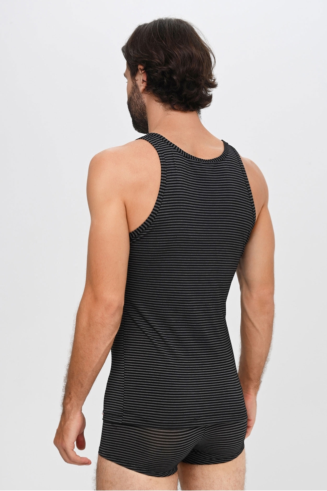 Мужская майка в полоску 6