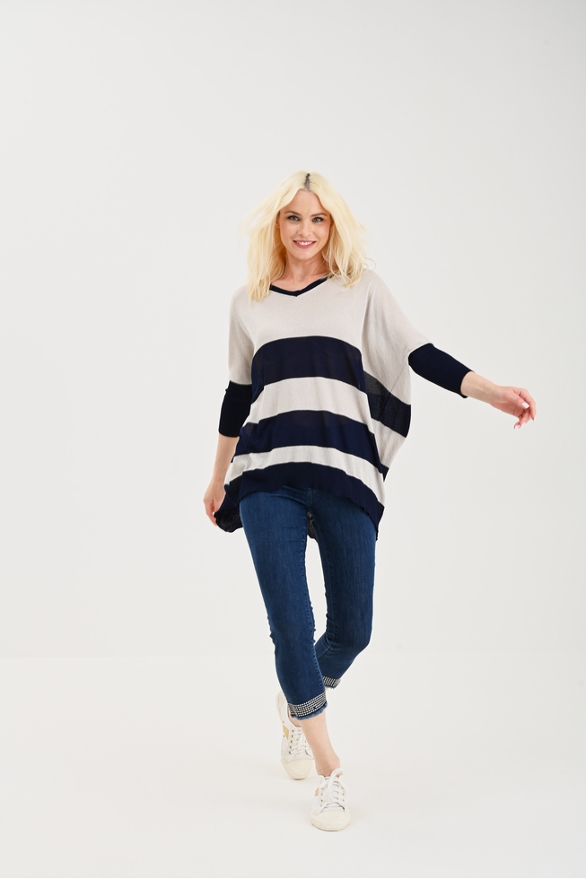 Женский джемпер в полоску 1