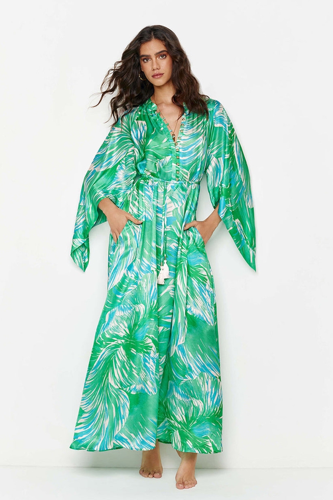 Длинное зеленое пляжное платье 1