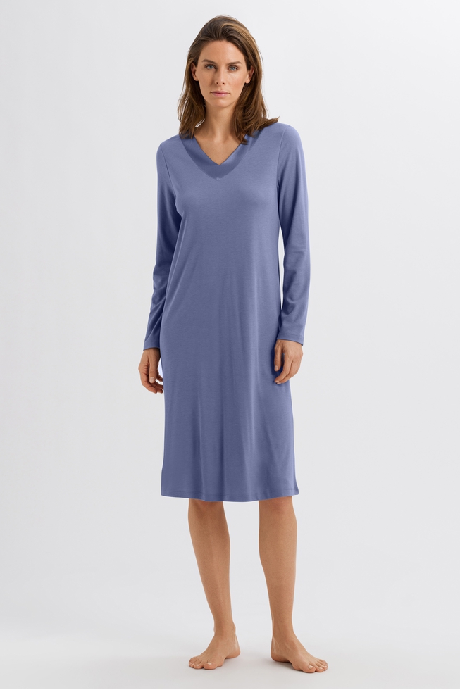  Длинная ночная сорочка  1