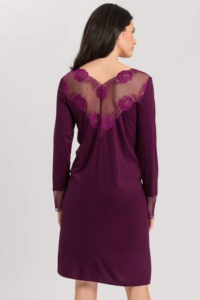  Женская сорочка миди с кружевом  7