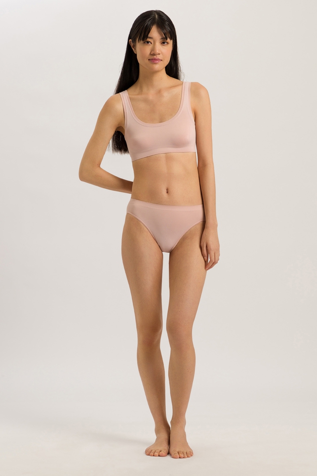 Женский бюстгальтер-топ с мягкими чашками 4