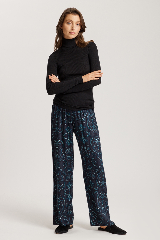 Женская водолазка из шерсти 4