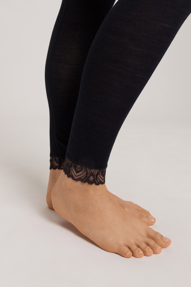  Женские черные легинсы из шерсти  3