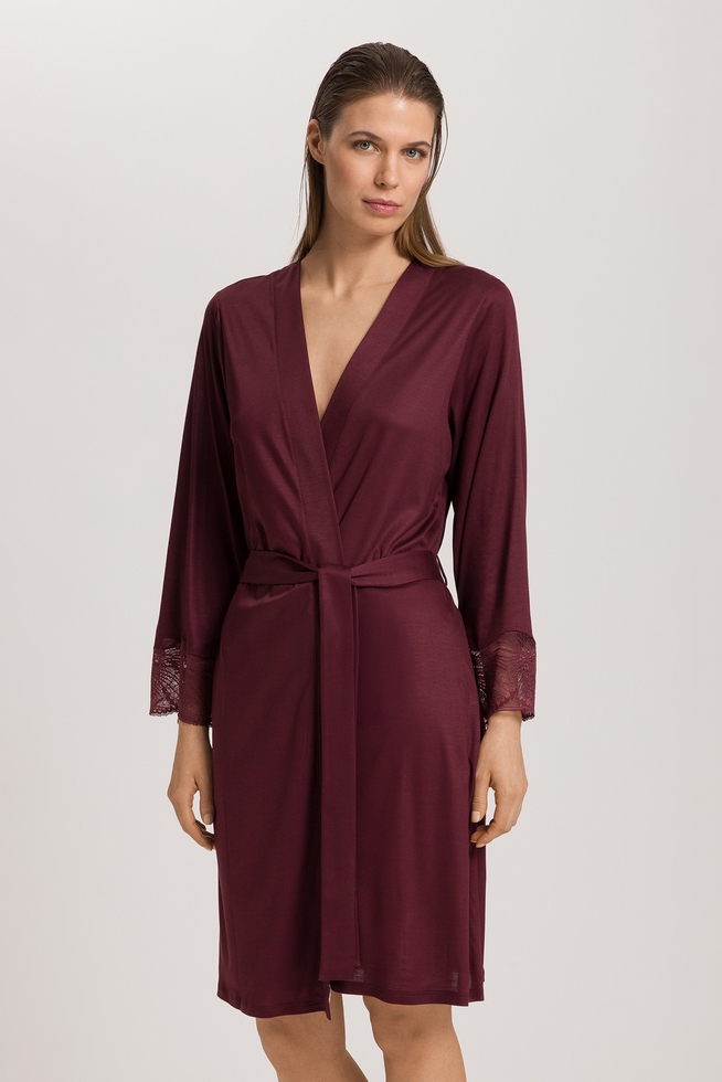 Женский халат миди 1