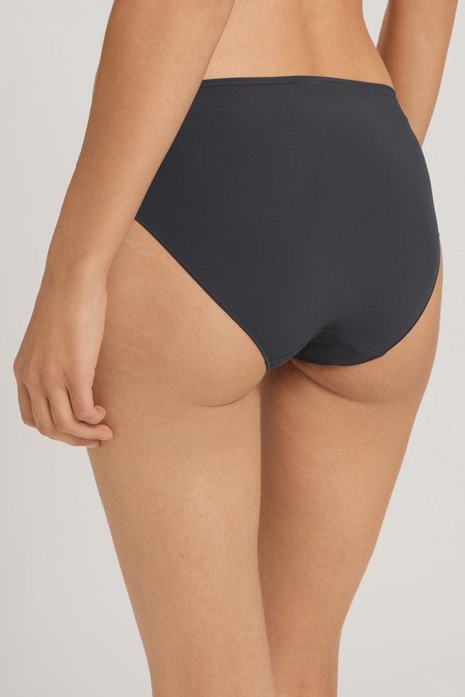  Женские трусы-слипы на высокой посадке  2