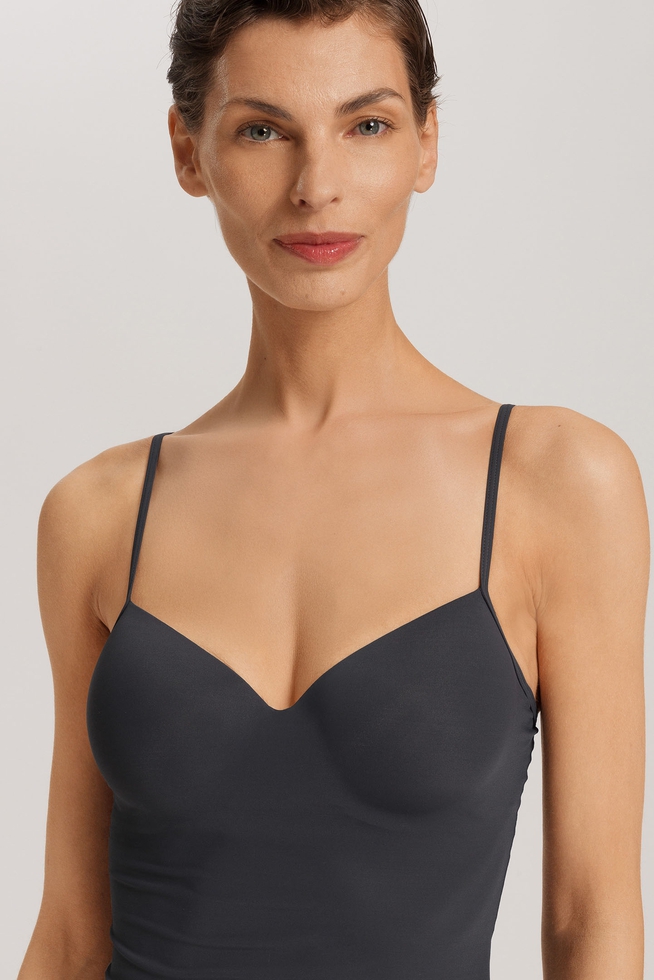 Женская бесшовная майка с чашками 3