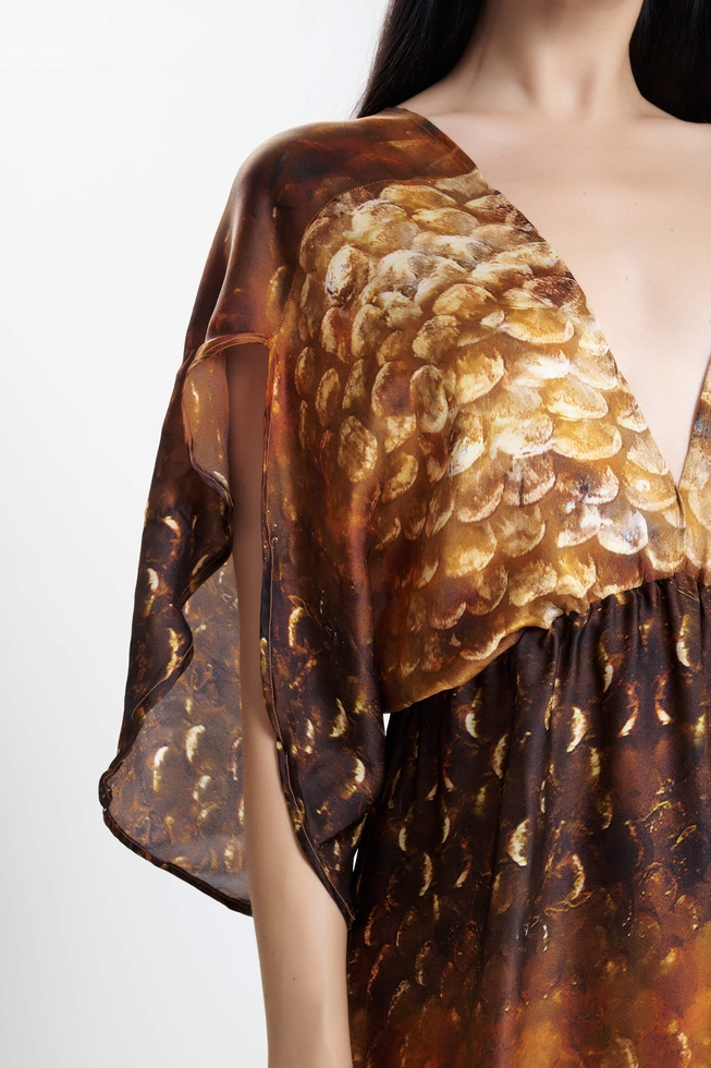 Длинное платье из шёлка с анималистичным принтом  4