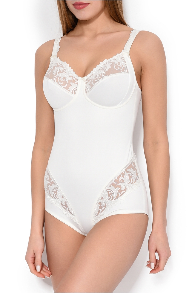 Корректирующее боди с мягкой чашкой 1