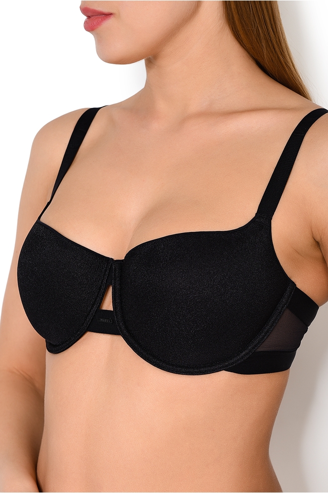 Бюстгальтер с плотной чашкой 1