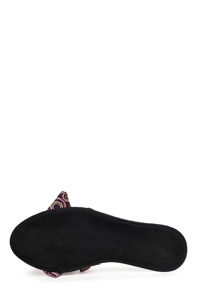 Тапочки с бантом 5