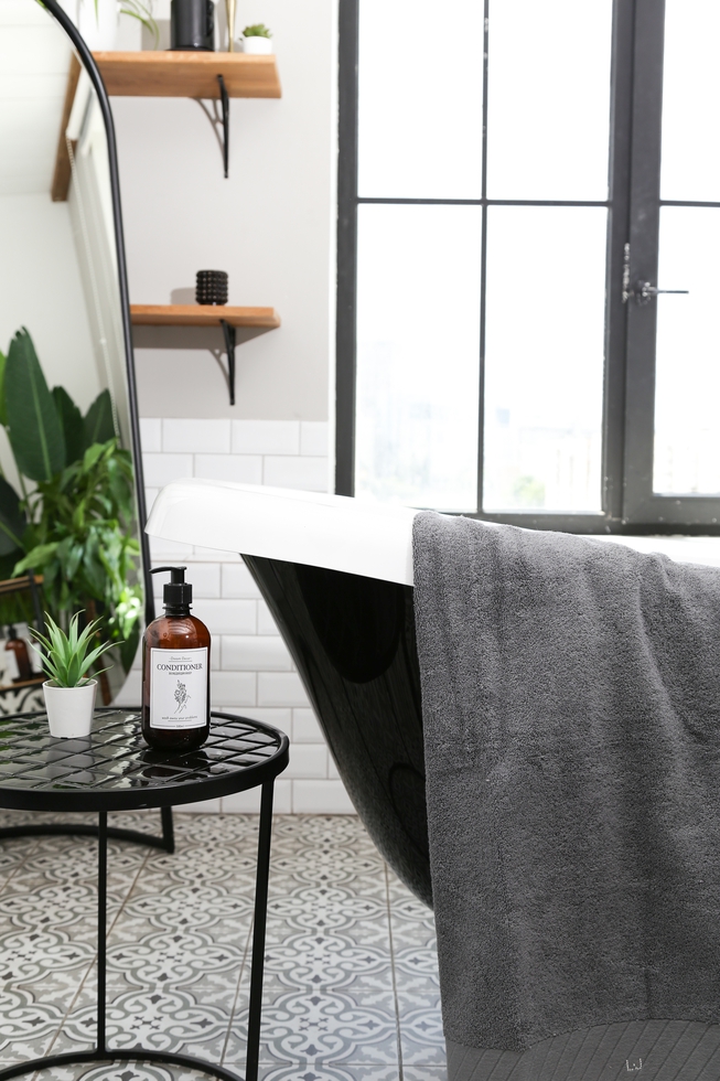 Полотенце серое из хлопка 100x150 см 2