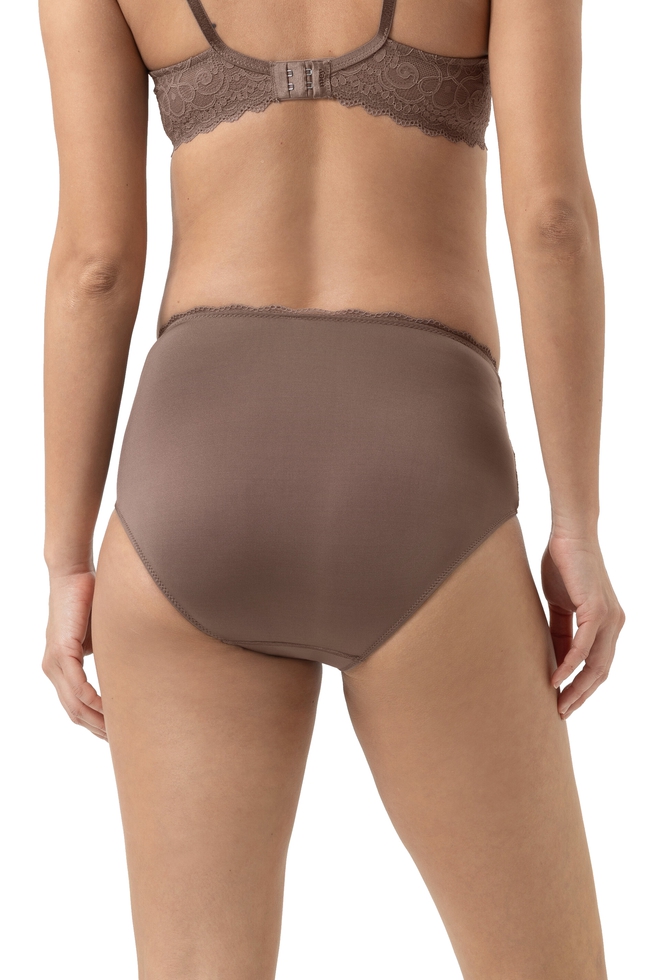 Женские трусы-слипы с кружевом на высокой посадке  2