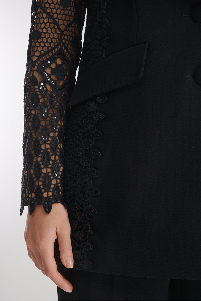 Женский чёрный жакет 7