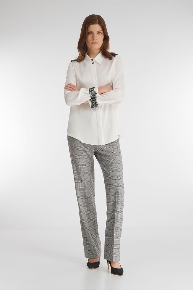 Белая блузка с длинным рукавом 4