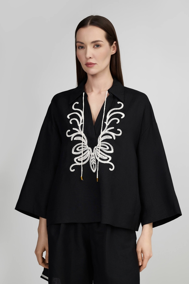 Чёрная блузка 1