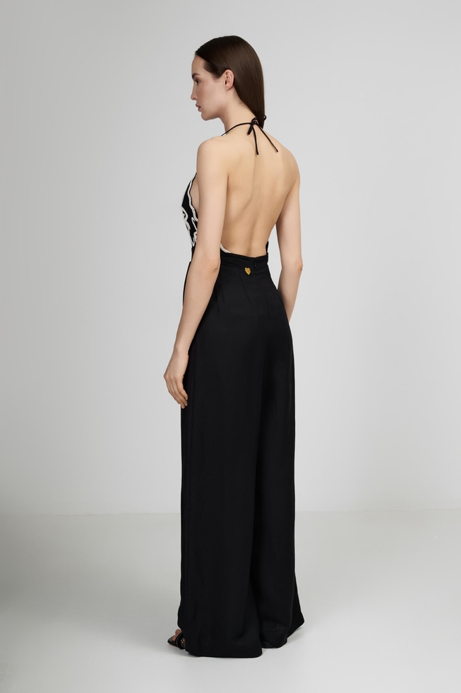 Женский чёрный комбинезон 2