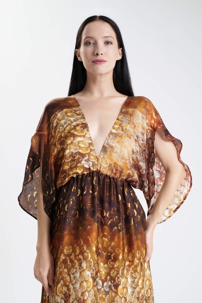 Длинное платье из шёлка с анималистичным принтом  3