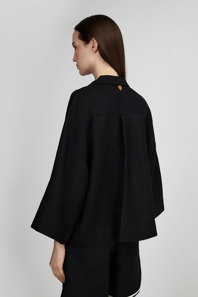 Чёрная блузка 2