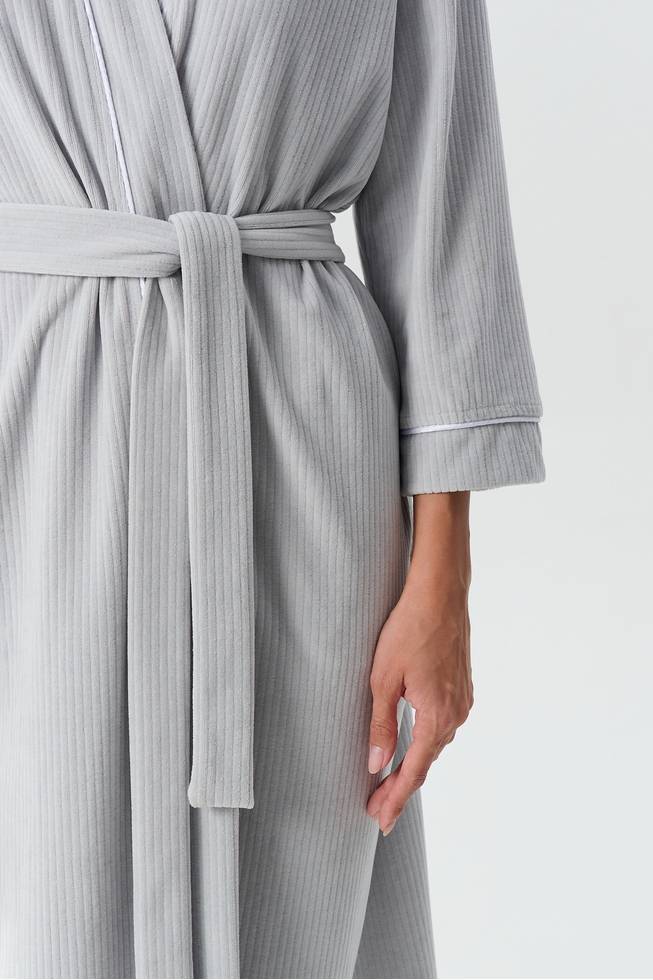 Женский серый халат миди в рубчик 8