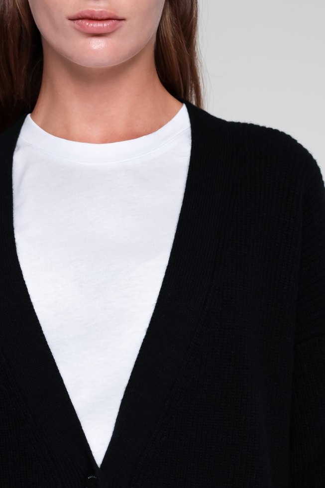 Женский чёрный шерстяной кардиган 4