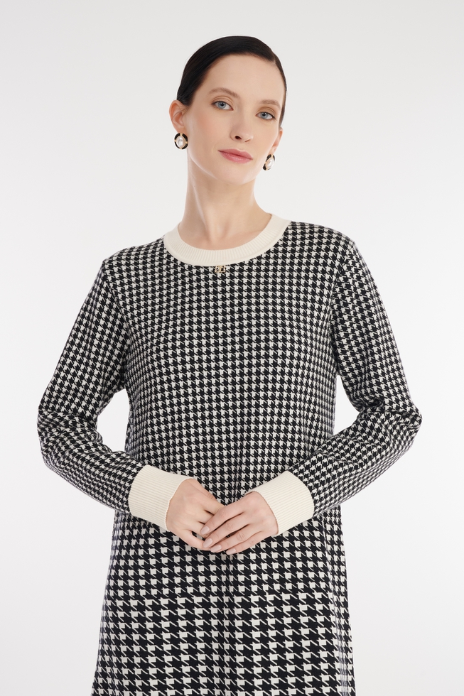 Платье миди с длинными рукавамии 4