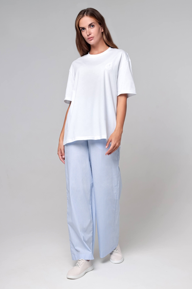 Женская белая футболка из хлопка 4