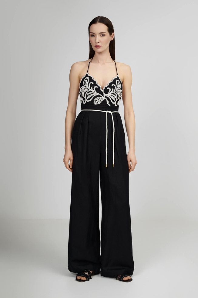 Женский чёрный комбинезон 1