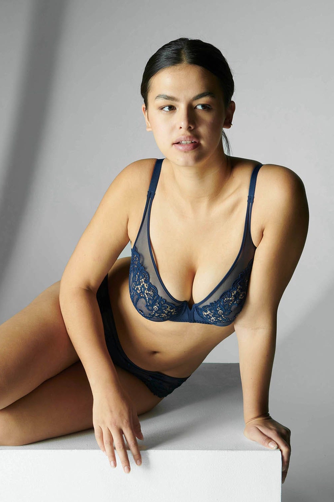 Кружевной бюстгальтер с мягкой чашкой 5