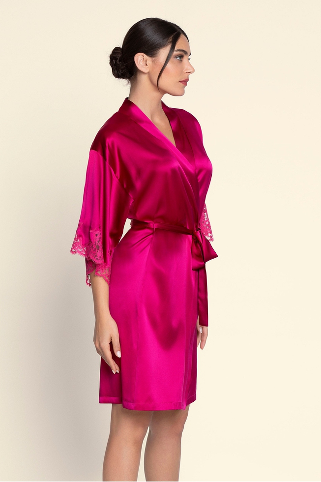 Женский домашний шелковый халат миди с кружевом 3