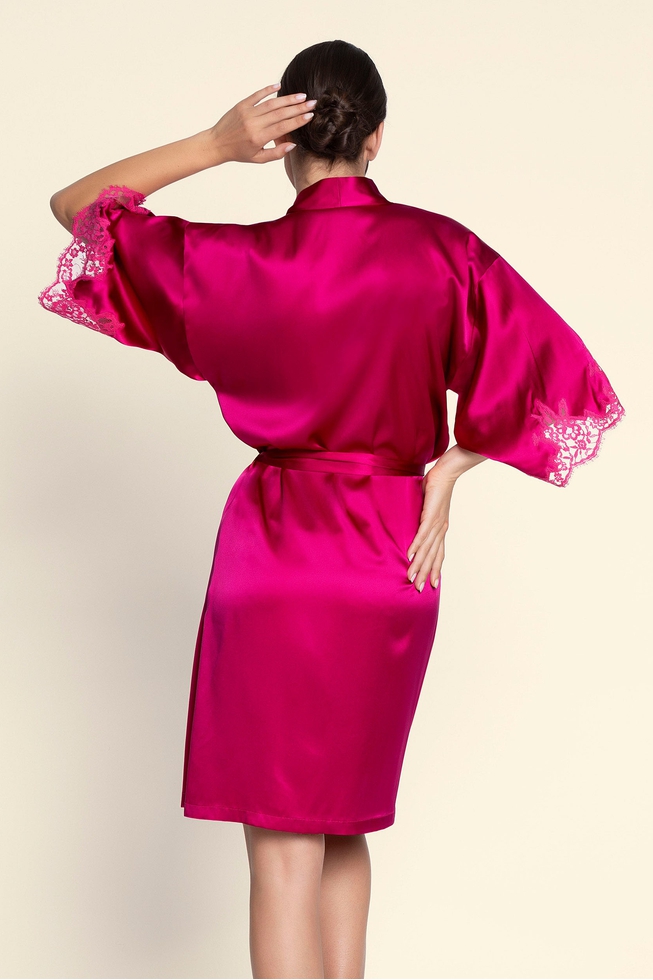 Женский домашний шелковый халат миди с кружевом 2