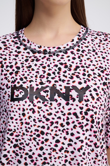 Женский костюм (футболка с велосипедками) DKNY YI2822523 купить в интернет-магазине Bestelle фото 11