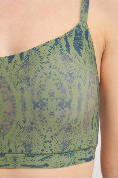  Бюстгальтер-топ с плотными чашками Soft Stretch  Chantelle C11D20 купить в интернет-магазине Bestelle фото 4