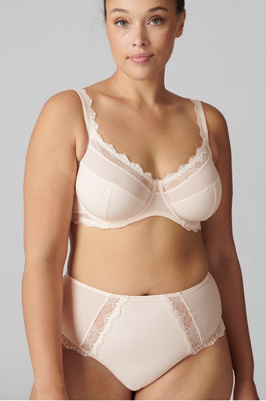 Кружевной бюстгальтер с мягкими чашками Simone Perele 1B1320 купить в интернет-магазине Bestelle фото 1