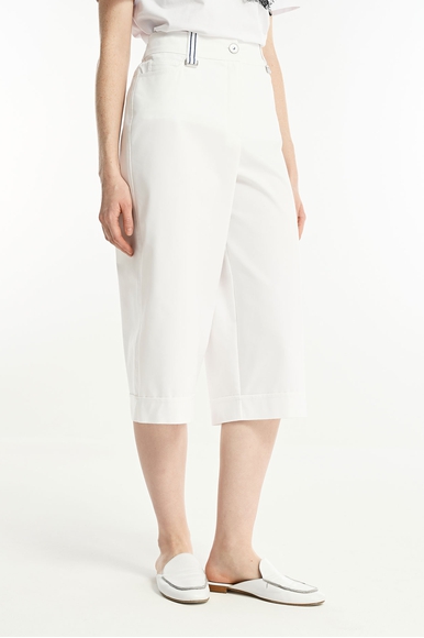 Женские белые короткие брюки Caterina Leman SE7053-40 купить в интернет-магазине Bestelle фото 2