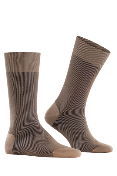 Носки мужские серые Fine Shadow FALKE 13141 купить в интернет-магазине Bestelle фото 3