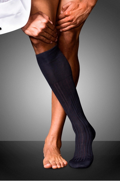 Гольфы мужские синие No. 13 Finest Piuma FALKE 15669 купить в интернет-магазине Bestelle фото 1