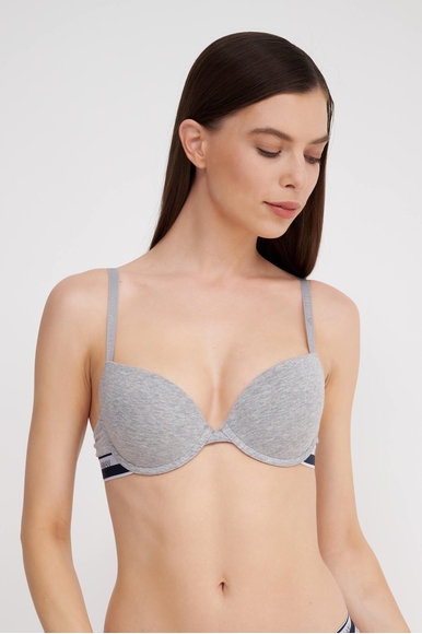 Бюстгальтер с плотными чашками пуш-ап Emporio Armani 1643944R227 купить в интернет-магазине Bestelle фото 1