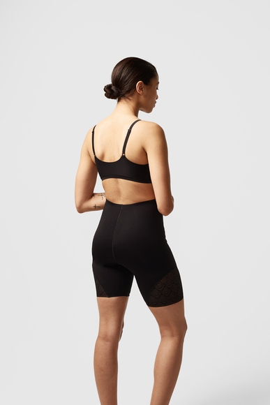 Женские черные трусы-шорты макси Chantelle C14K80 купить в интернет-магазине Bestelle фото 2