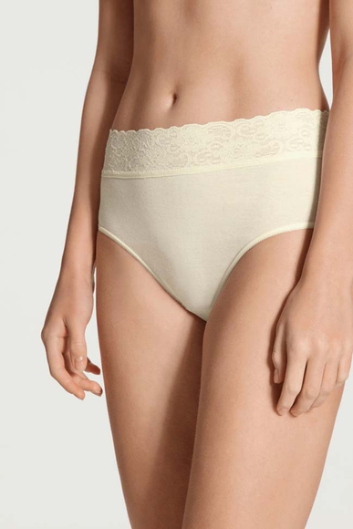 Женские трусы-слипы на высокой посадке Calida 23907 купить в интернет-магазине Bestelle фото 1