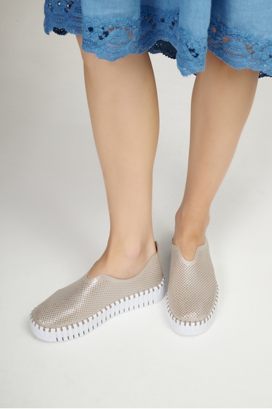 Женские слипоны с перфорацией  Ilse Jacobsen TULIP3577 купить в интернет-магазине Bestelle фото 5